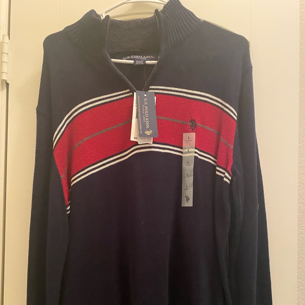 Men’s polo sweater